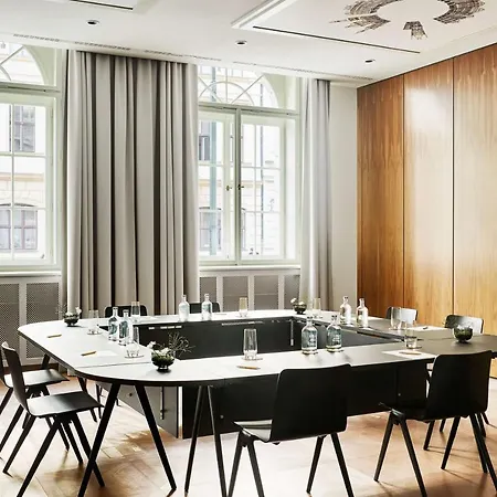 Andaz Prague, By Hyatt Praga