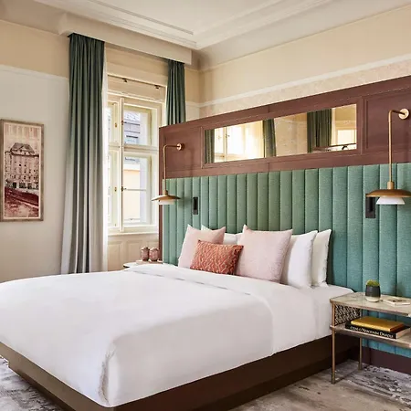 Andaz Prague, By Hyatt מלון 5*
